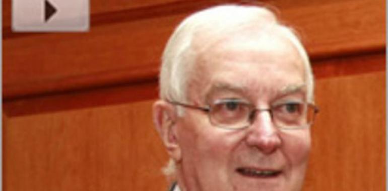 Víctor García de la Concha toma posesión como director del Instituto Cervantes
