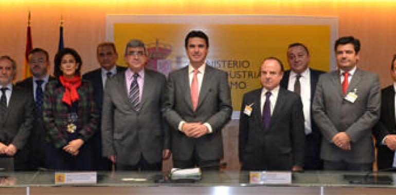 Hostelería de Asturias, presente en la reunión del sector con el Ministro de Industria