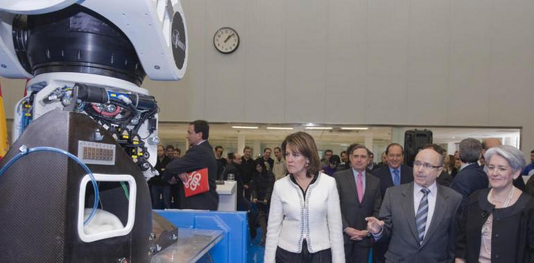  Barcina inaugura el nuevo laboratorio de I+D y la nave de ensamblaje de MTorres 
