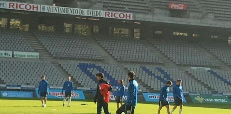 Iván Candela novedad en la convocatoria del Real Oviedo, de la que se cae finalmente Juanma