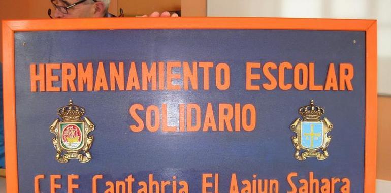 Mayores voluntarios de La Luz de Avilés, en el dia a día solidario