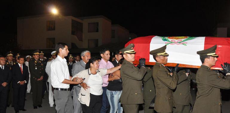 Perú: Homenaje póstumo al capitán Germán Parra del Carpio, caído en el VRAE 