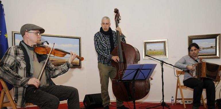 Talabarte teje su música tradicional en la Casa de Galicia en Madrid