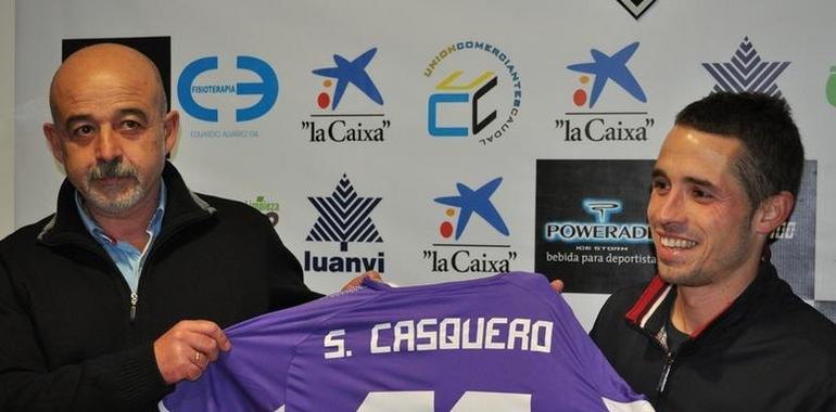 Iván Casquero refuerzo para el líder de la Tercera asturiana