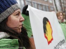 La policía detiene a 'Xena' y cinco activistas de Greenpeace