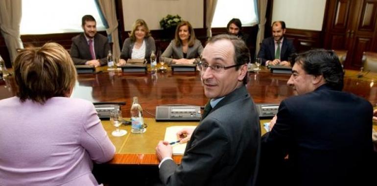 “Rubalcaba debería pedir perdón por los 3.600.000 españoles despedidos durante la crisis"