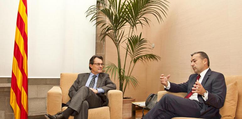 Los presidentes de Canarias y Cataluña reclaman al unísono el concierto económico bilateral