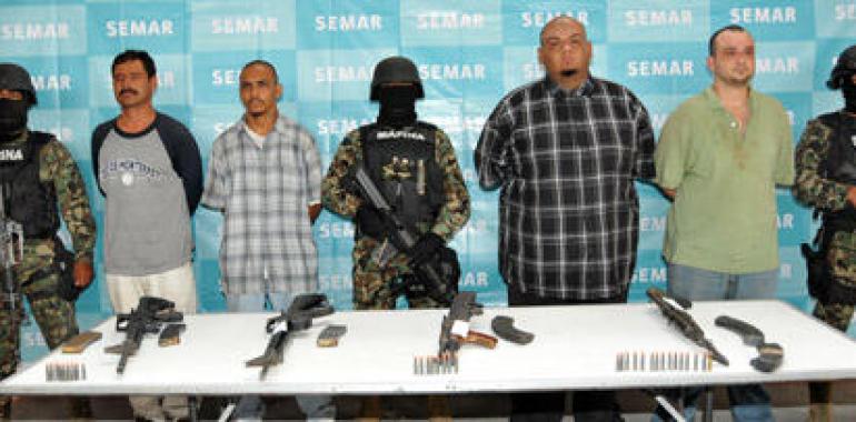 La Armada de México detiene a 6 presuntos delincuentes y libera a dos secuestrados