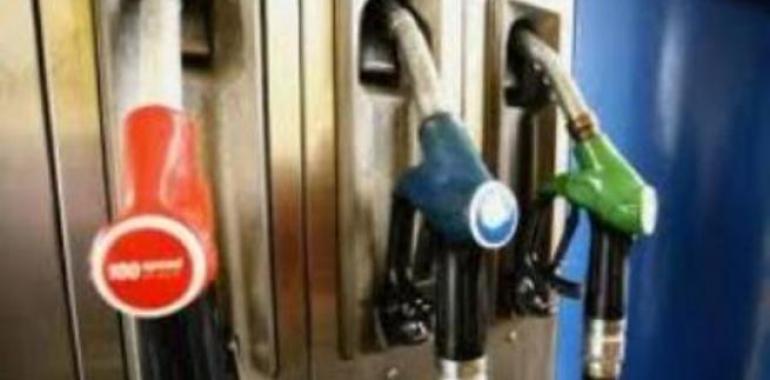 Alarma en Grecia por el alza de la gasolina a 2 euros el litro