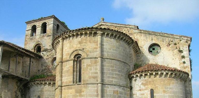 Vallaure denuncia los incumplimientos de Fomento ante el abandono del Monasterio de Cornellana