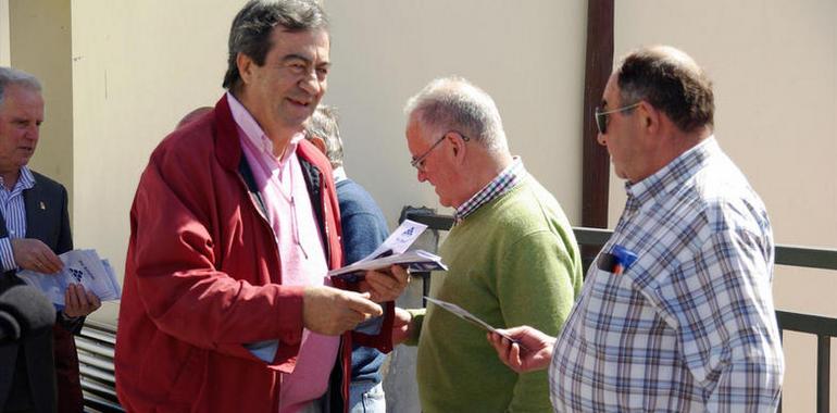 José Luis Balbín interviene con Cascos en el cierre de campaña de FORO ASTURIAS