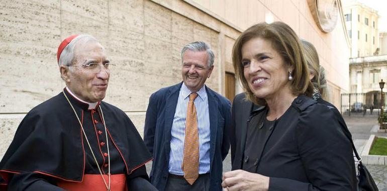 Ana Botella, con el Papa en el Vaticano