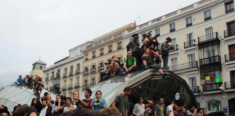 Compás de espera en la Puerta del sol