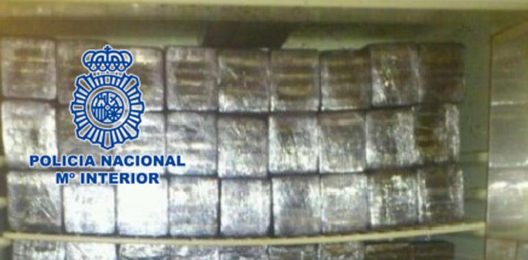 La Policía interviene en un armario 540 kilos de hachís que un grupo de narcos “volcó” a los proveedores