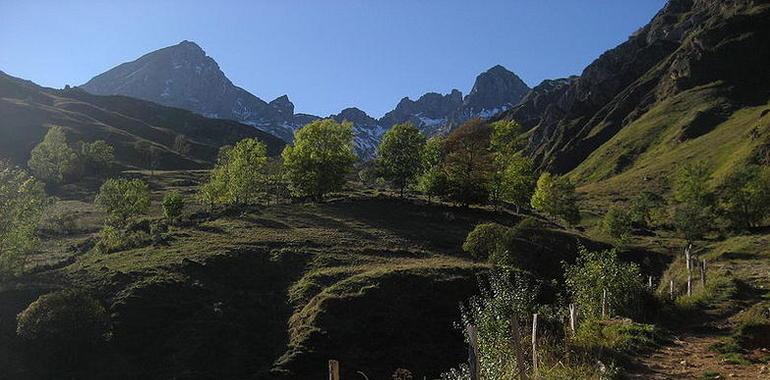 Álvarez-Cascos, en el Parque Natural de Las Ubiñas