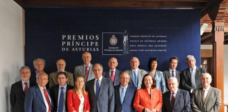 Reunión del jurado del Premio Príncipe de Asturias de Investigación Científica y Técnica 2011