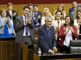 José Antonio Griñán, investido presidente de la Junta de Andalucía con los votos de PSOE e IU 