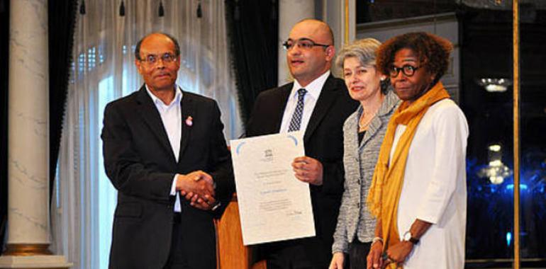 Eynulla Fatullayev recibe el premio UNESCO Guillermo Cano de Libertad de Prensa
