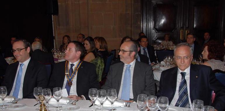 Cena del Rotary Club de Oviedo  a beneficio del Banco de Alimentos 
