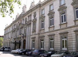 El presidente del Supremo, denunciado por supuesta malversación 