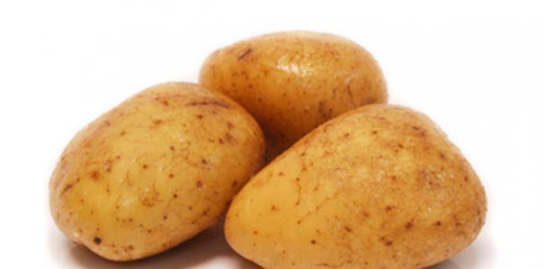 ESTAFA: COAG denuncia que las cadenas engañan al consumidor con patata vieja francesa lavada