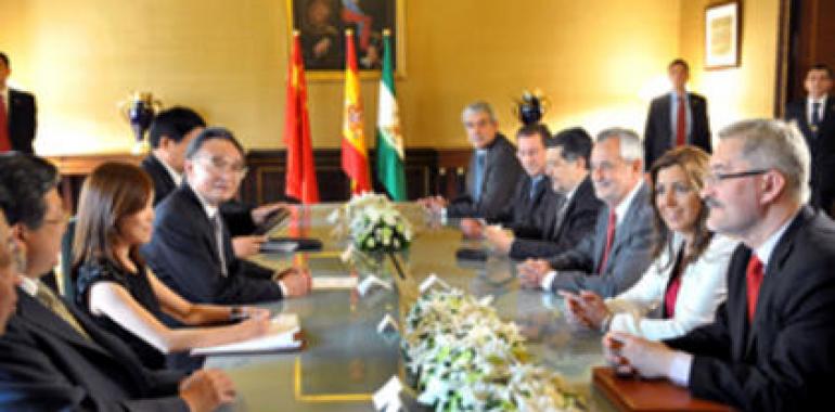 Andalucía refuerza sus lazos con China y ofrece su destino turístico