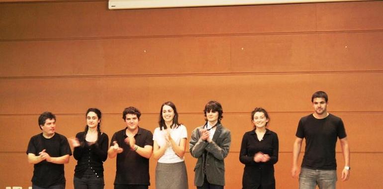 El Aula de Teatro de la Universidad de Oviedo pone en escena ‘Historias para ser contadas