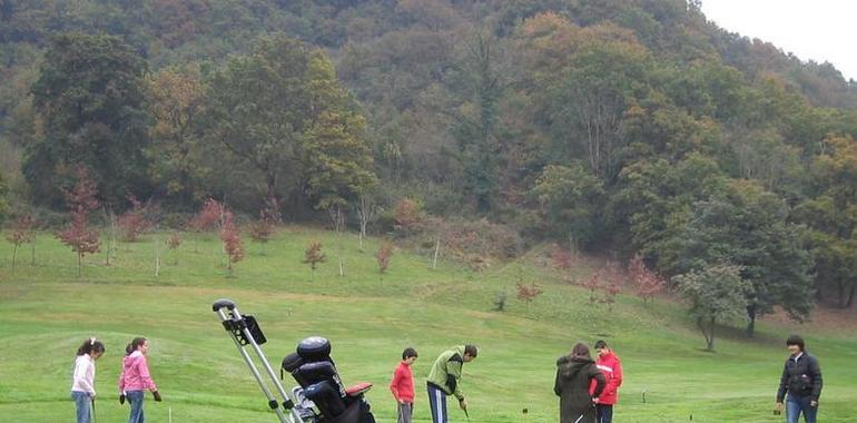 I Torneo de Golf Decathlon en Las Caldas