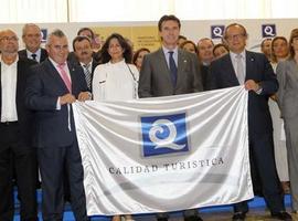 Asturias recibe 7 banderas 'Q' para sus playas, frente a 147 para Andalucía y Levante