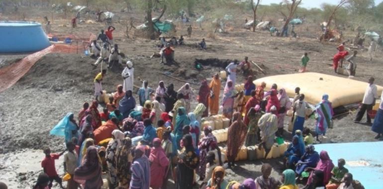 Decenas de miles de refugiados, sin espacio ni agua en los campos de Sudán del Sur