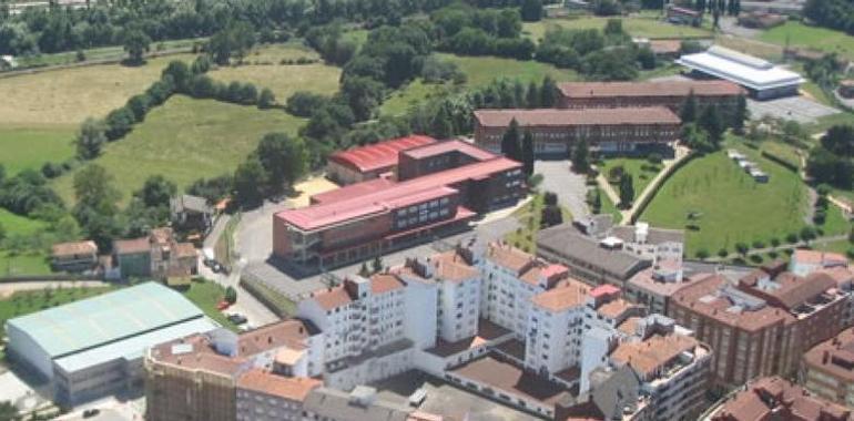 El Colegio La Llamiella de Langreo y el IES Río Nora de Siero, centros excelentes por el Reciclaje