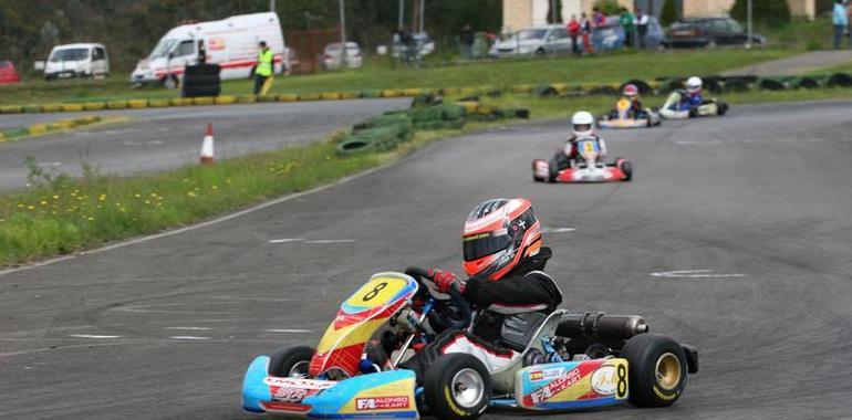 El Karting de Soto de Dueñas alberga la cuarta prueba del Campeonato de Asturias de Karting