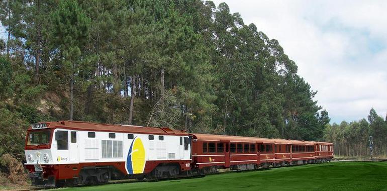 Feve pone en circulación los sidrotrenes durante el Festival de la Sidra de Nava 