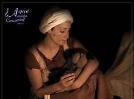 La compañía “Olga Cuervo”  representa el Llanes el espectáculo infantil  “¿A qué jugaba Cenicienta?”