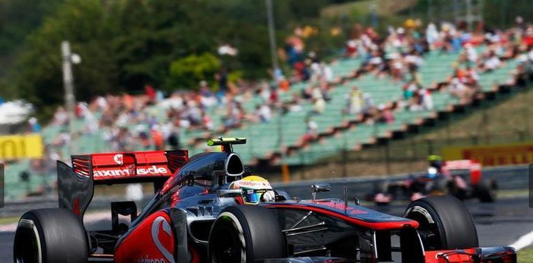 Hamilton logra la 