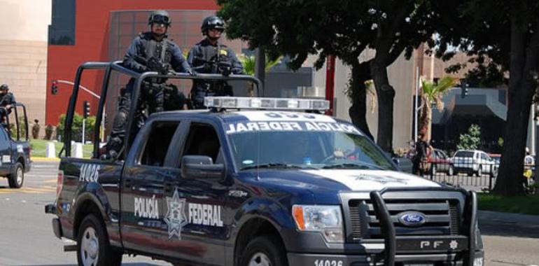 11 detenidos con un arsenal en la Ciudad de Tijuana