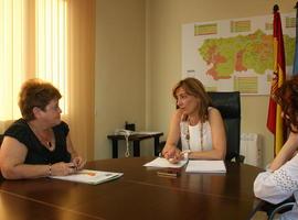 Reunión de la consejera de Bienestar Social con la presidenta de ELA