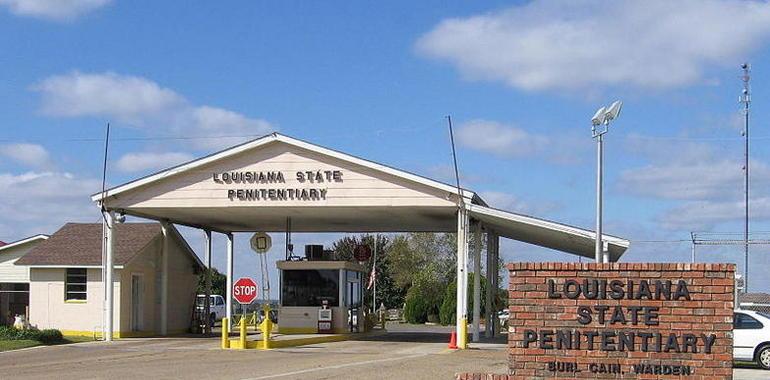 AI denuncia el trato inhumano en EEUU a dos reclusos en aislamiento durante 40 años