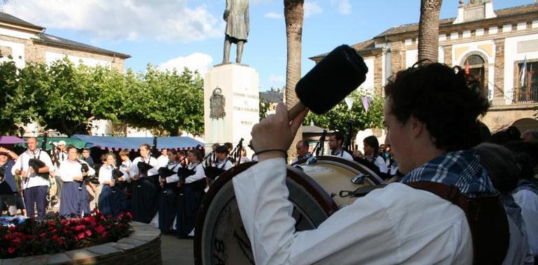 La Escuela Internacional de Música Folk se abre hoy con un curso de acordeón