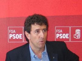 "El mismo día que Álvarez-Cascos traslada una propuesta, lanza un infundio"