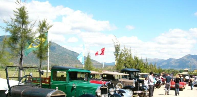 150 joyas en el rally patagónico de autos antiguos
