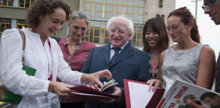 El presidente irlandés dedica el verano a aprender español