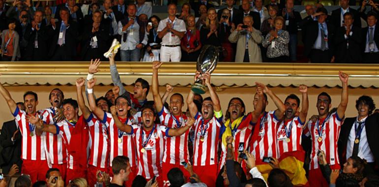 Adrián López logra la Supercopa de Europa con el Atlético de Madrid