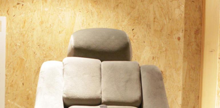 Patentan un prototipo de asiento de automóvil que se transforma en silla para niños