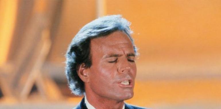 Julio Iglesias actuará en Malabo