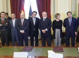 Cañete tilda el protocolo con el sector lácteo como  "el más ambicioso firmado nunca en España" 