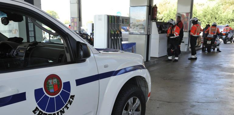 Detenidos tras ofrecer drogas a agentes de la Ertzaintza en Donostia