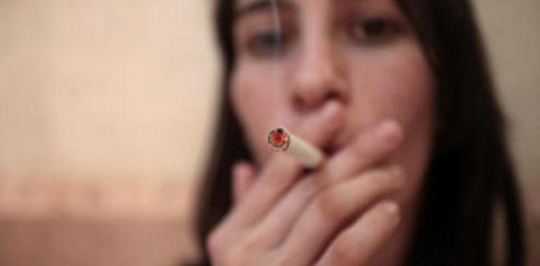 Las fumadoras que dejan el tabaco antes de los 30 pueden alargar su vida diez años