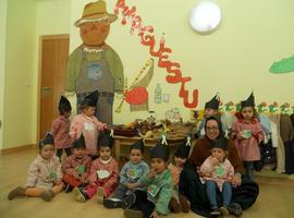 Las Escuelas de 0 a 3 años de llanes celebran estos días la fiesta del Amagüestu 