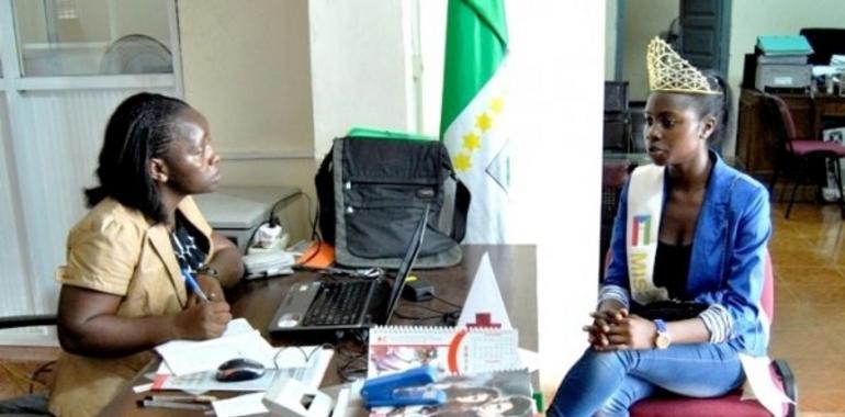 La Miss ecuatoguineana se inscribe como voluntaria en la Cruz Roja
